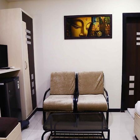 Hotel Regency Jamnagar Ngoại thất bức ảnh
