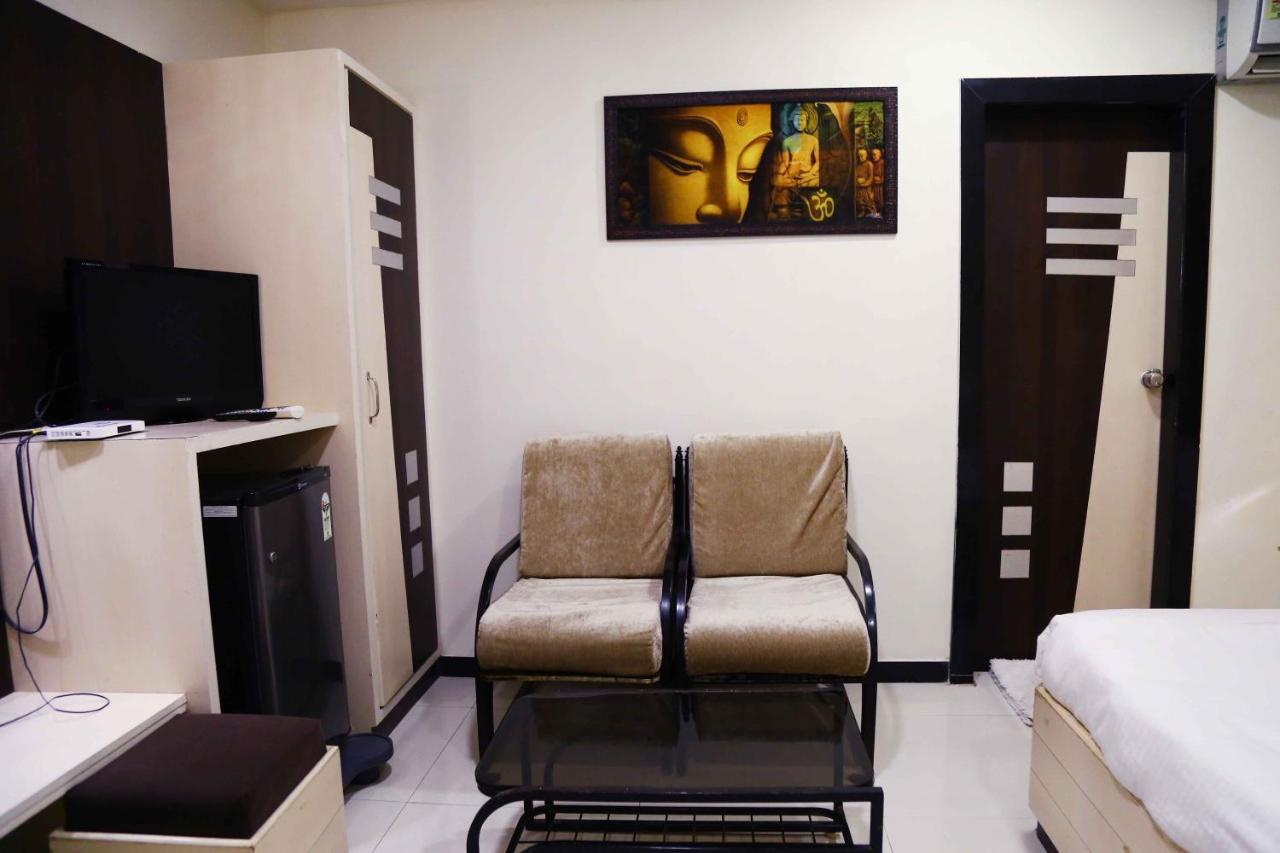 Hotel Regency Jamnagar Ngoại thất bức ảnh